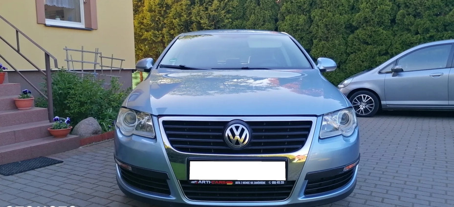 Volkswagen Passat cena 14900 przebieg: 282000, rok produkcji 2005 z Tczew małe 254